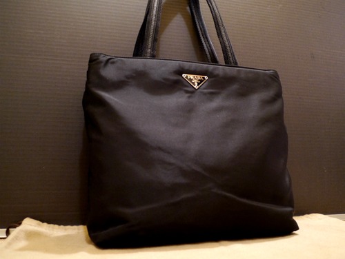 ◆PRADA プラダ ビジネス可 ナイロン トート ハンド バッグ 黒◆