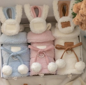 予約【todley】POMPOM Ribbon Broach (3Color)