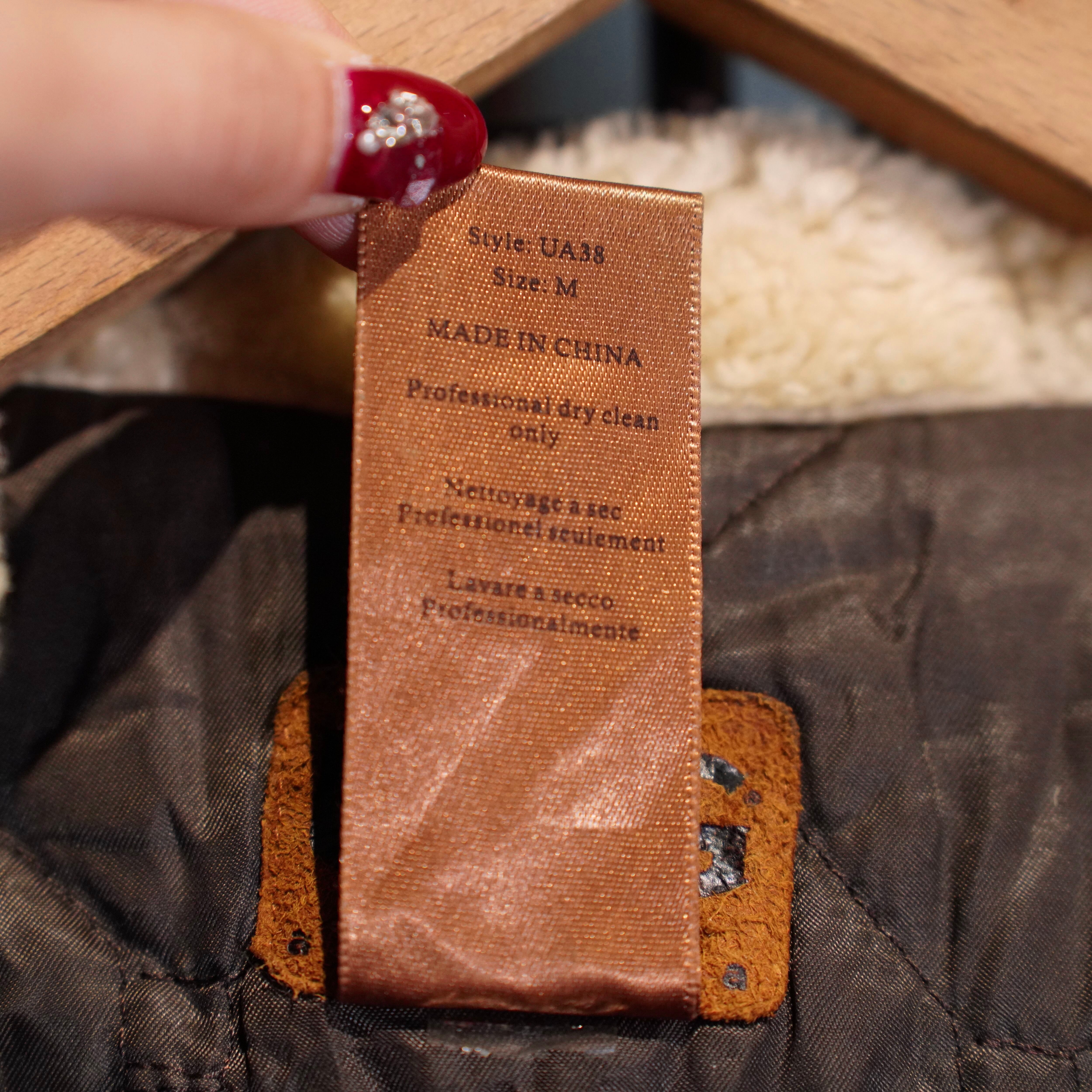 UGG AUSTRALIA FUR LEATHER HOODIE ZIP UP BLOUSON/アグオーストラリア