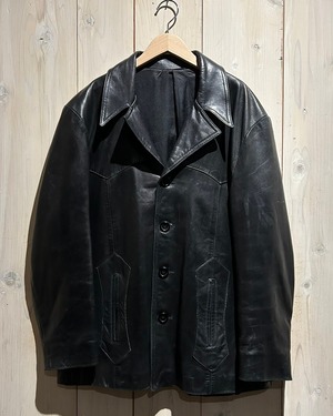 【a.k.a.C.a.k.a vintage】Western Detail Vintage Loose Leather Jacket