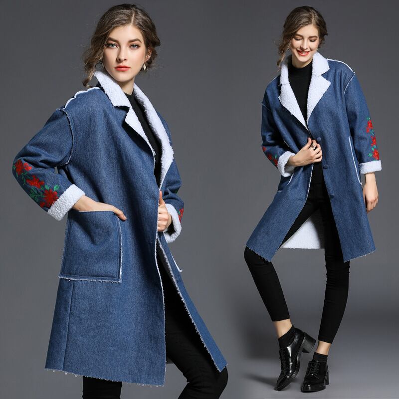 刺繍入り裏ボアコート