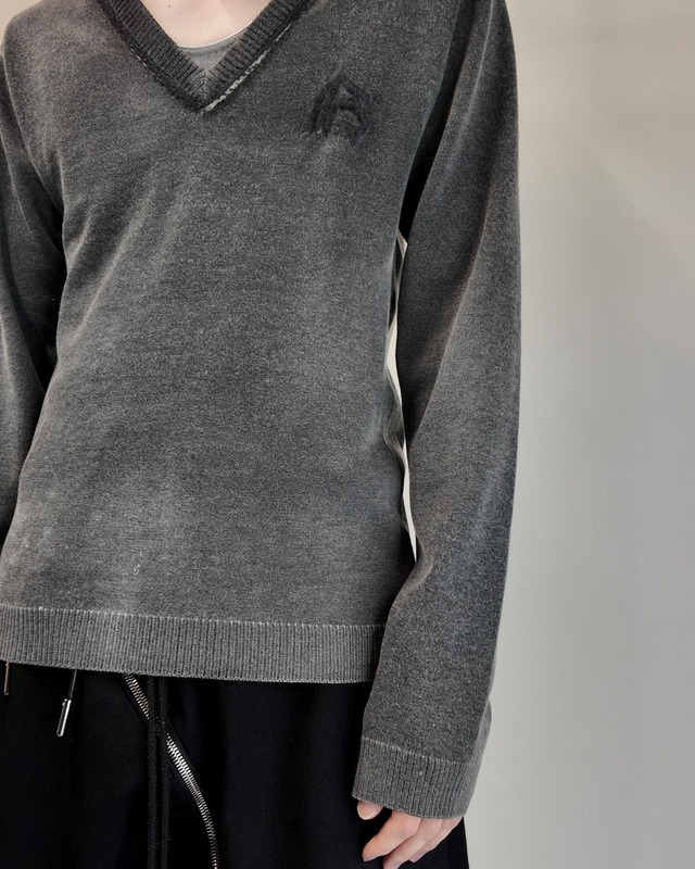 【John Galliano】lace detail faded v-neck knit