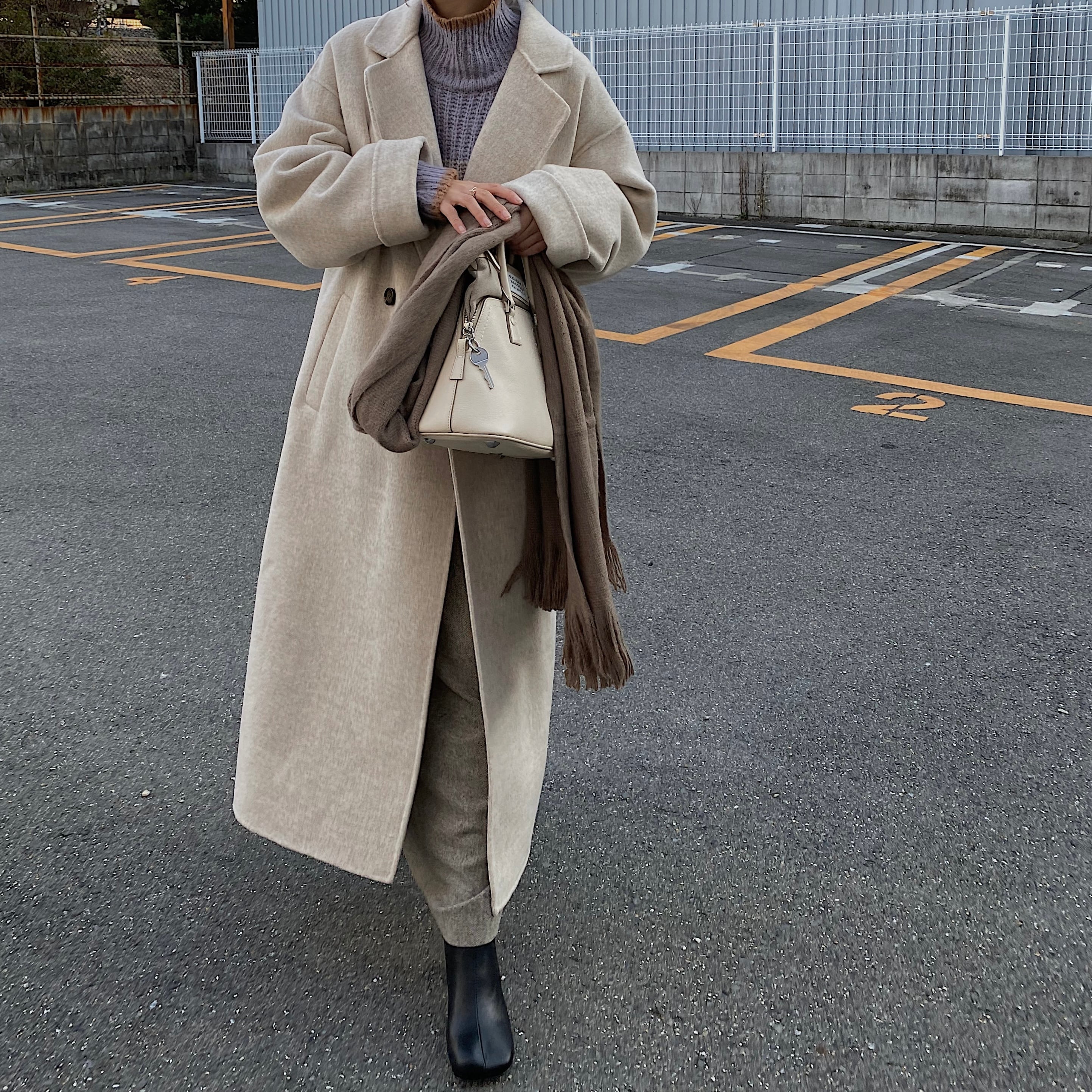 ナエ nae ／ バックタックコート back tuck coat