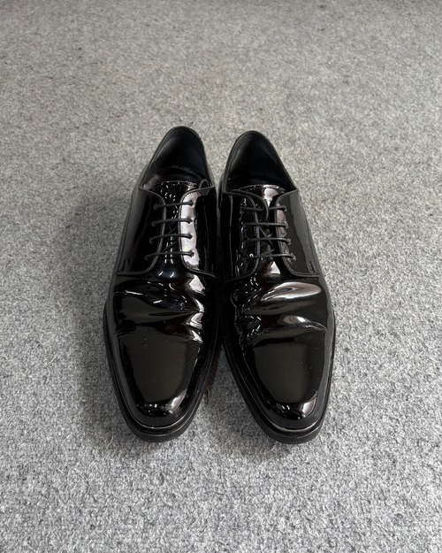 【DOLCE&GABBANA】 patent leather dress shoes