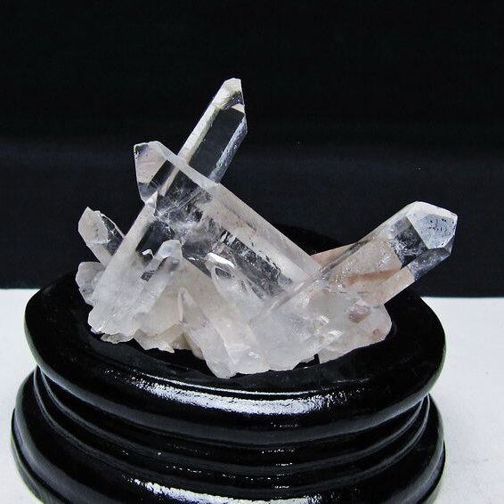 水晶 クラスター マダガスカル産 台座付属 水晶 原石 一点物 172-4365