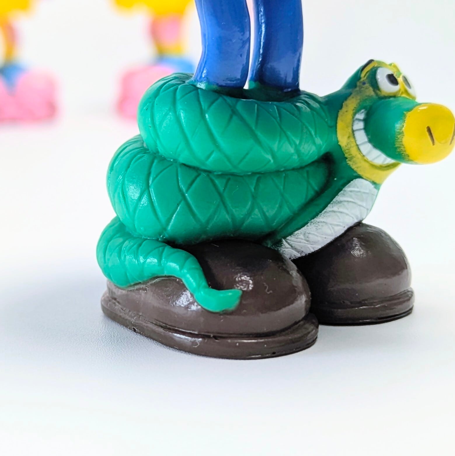 ♧☆VINTAGE 1989☆【 McDonald's / マクドナルド 】1989 McDonald's Happy Meal Toy "Funny Fry Friends" 『 Tracker (トラッカー) / 探検家』Happy Meal Toy / ミールトイ / フライキッズ / フライガイ / フライガール 〚アメリカン雑貨 アメトイ〛
