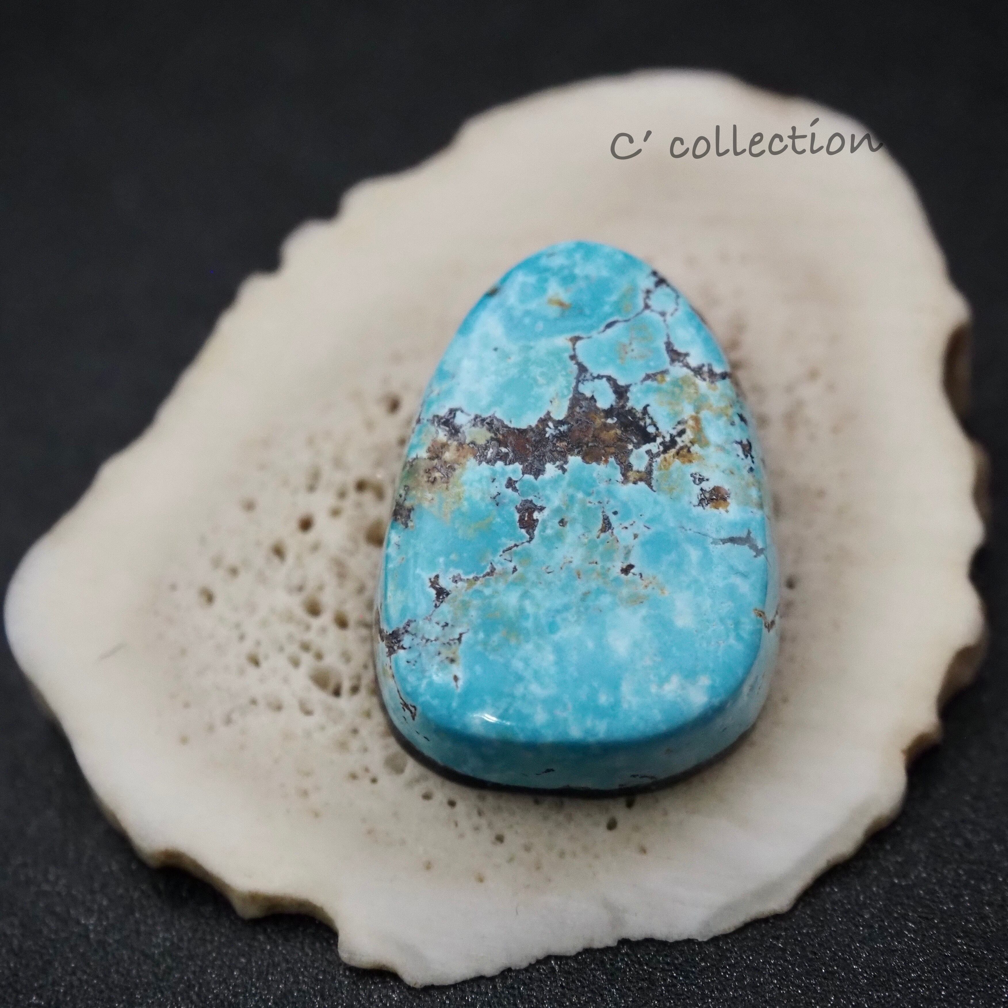 10,6ct No8 Turquoise ナンバーエイトターコイズ NO8-17 ルース 10,6ct No8 Turquoise ナンバーエイトターコイズ NO8-17 ルース