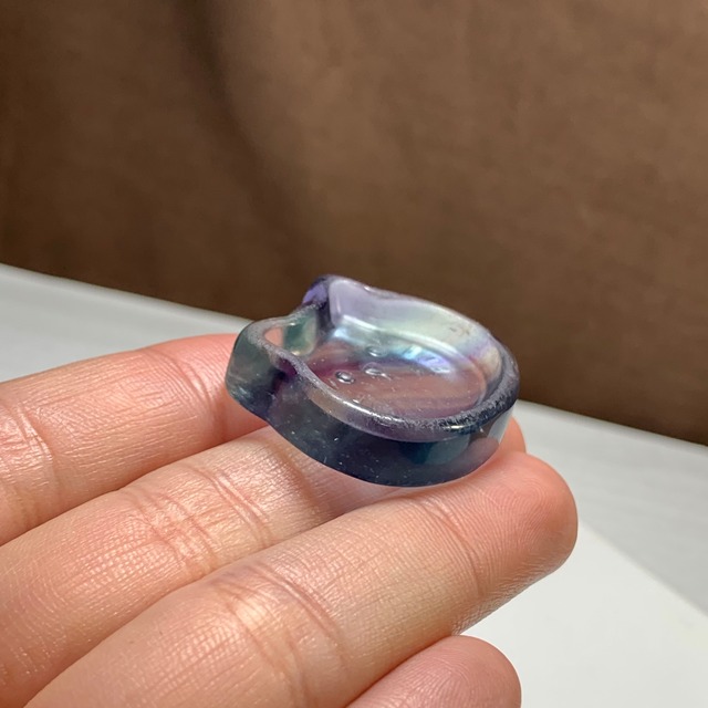 10.可愛い猫顔☆フローライト猫皿