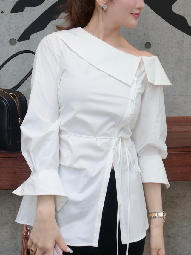 【予約】muse blouse / off white (10月下旬発送予定)