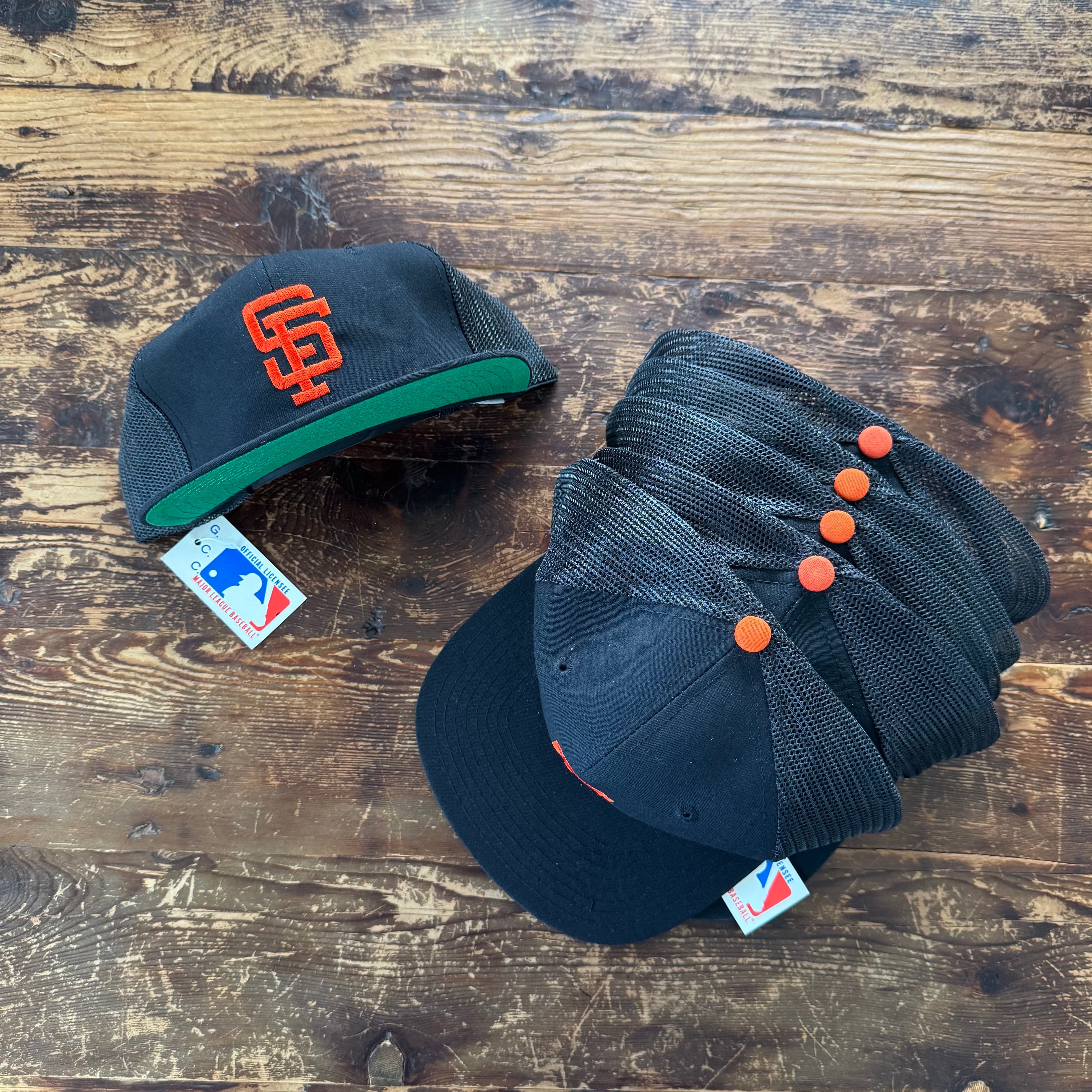 1980's MLB SF Giants Snapback Baseball Mesh Cap | Pay ID
