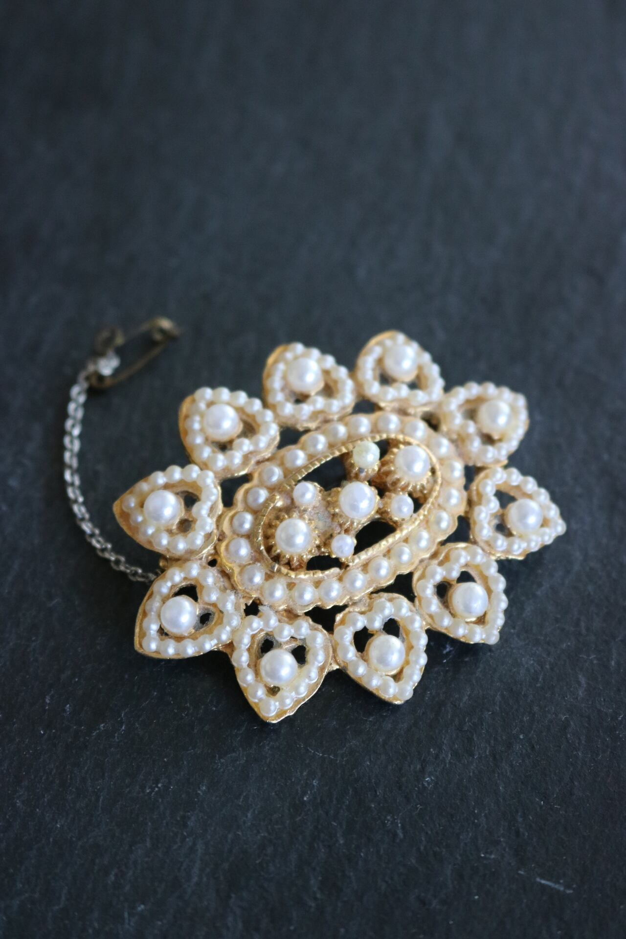 ヴィンテージブローチ