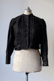 Romanian machine-stitched short jacket