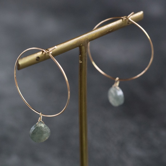 ☆宝石質モスアクアマリン Moss Aquamarine AAA☆14kgf☆フープピアス