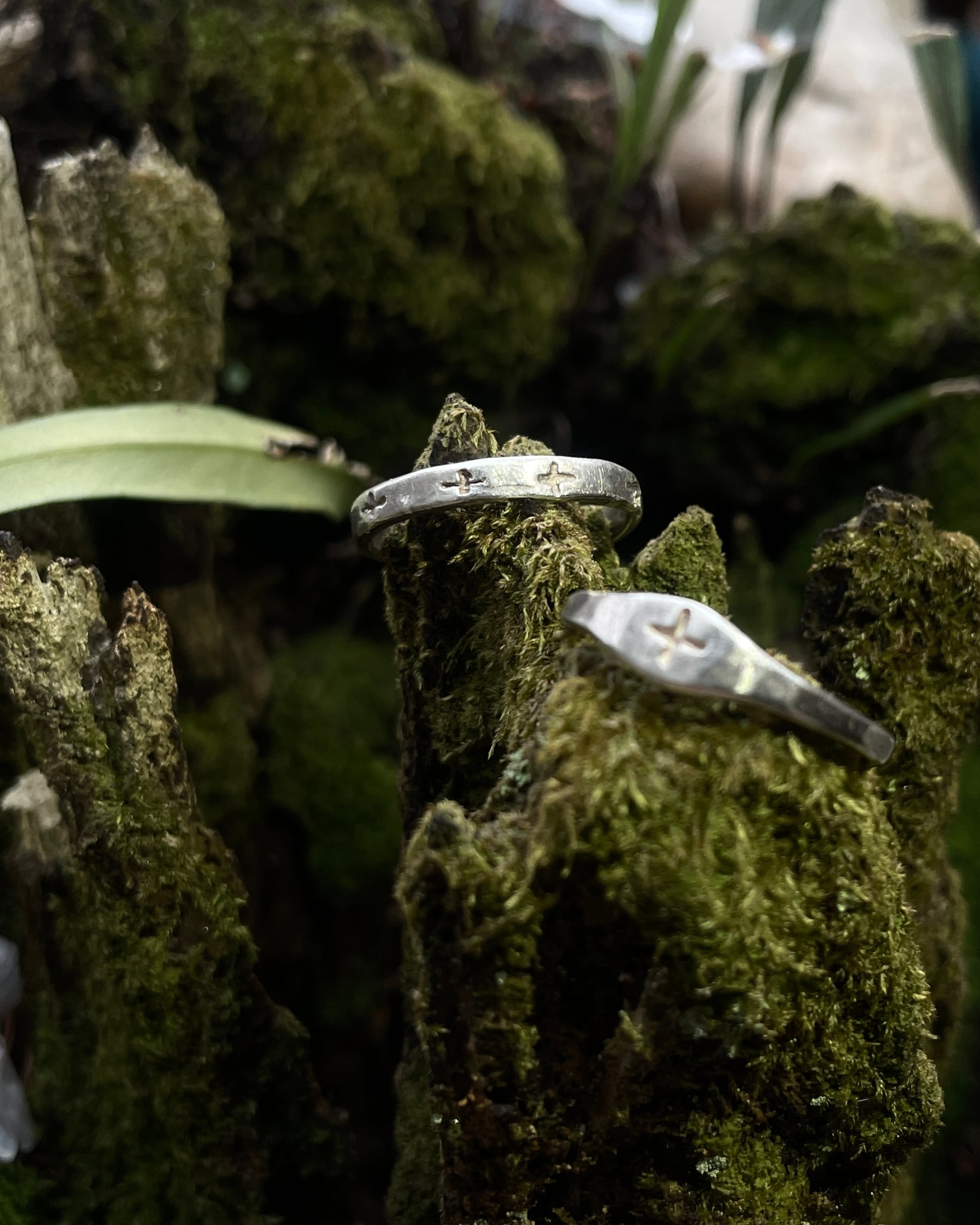 m.a+ by Maurizio Amadei - Multi Cross Carved Silver Ring 925