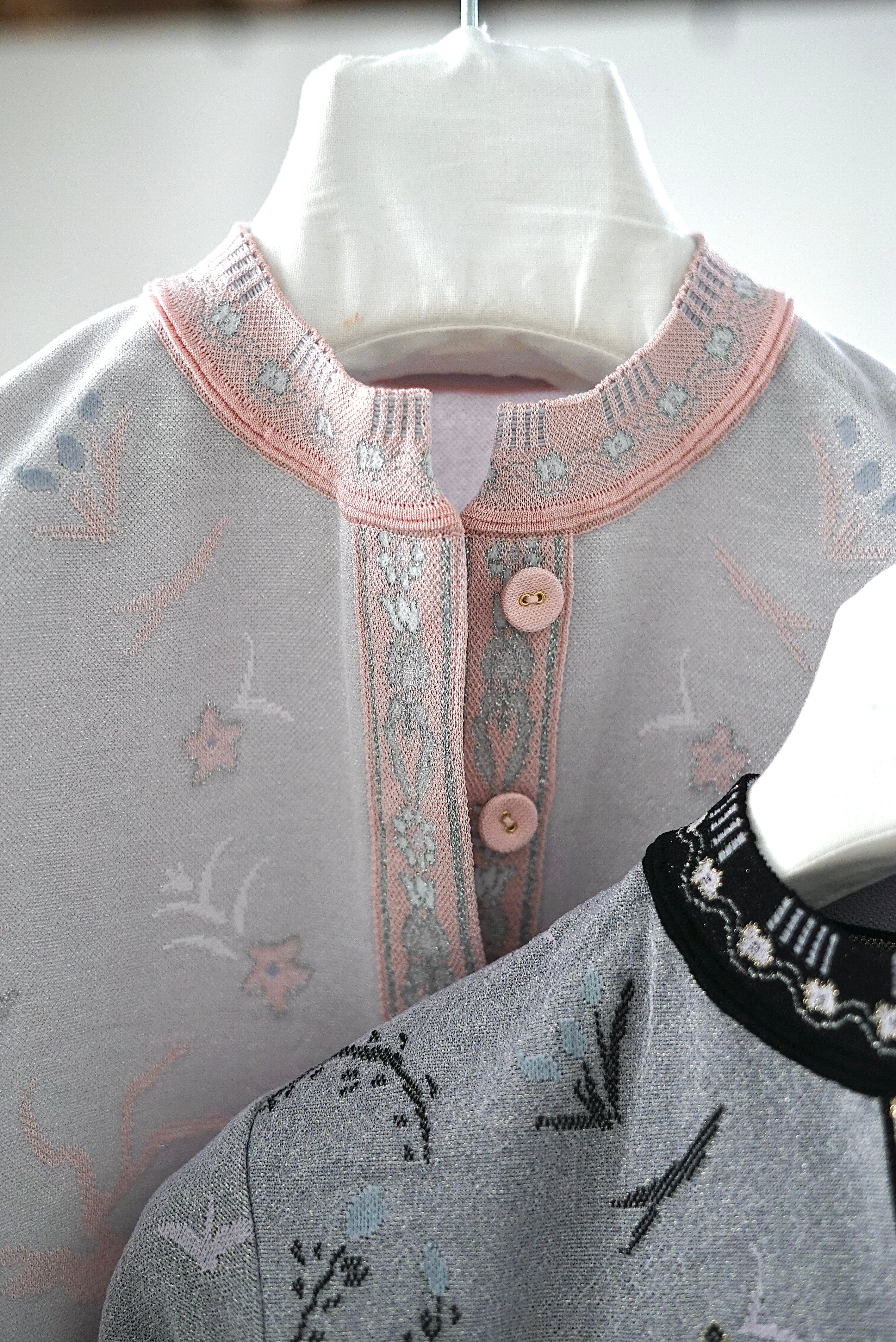 Mame Kurogouchi / Layered Jacquard Knit Cardigan ( BLACK, PINK