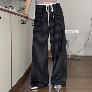 パンツ 韓国風 オルチャン 定番 リラックスパンツ ズボン ストレートパンツ ストライプ 細身 ストレート かわいい 大人可愛い きれいめ シンプル カジュアル 大人カジュアル 大人 上品 おしゃれ お洒落 かっこいい クール 大人女子 こなれ感 ラフ マニッシュ モダン 動きやすい  春 夏 秋 冬 オールシーズン シーズンレス S M L サイズ展開 デート お出かけ 公園デビュー 女子会 休日 デイリー 着回し 普段使い お揃い 双子 韓国 韓国系 ファッション スタイル 大人カラー ブラック