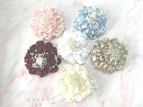 【ダリアのコサージュ　キット♪】ハワイアンリボンレイ