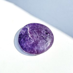 レピドライト パームストーン 61◇ Lepidolite palm stone ◇天然石・鉱物・パワーストーン・インテリア