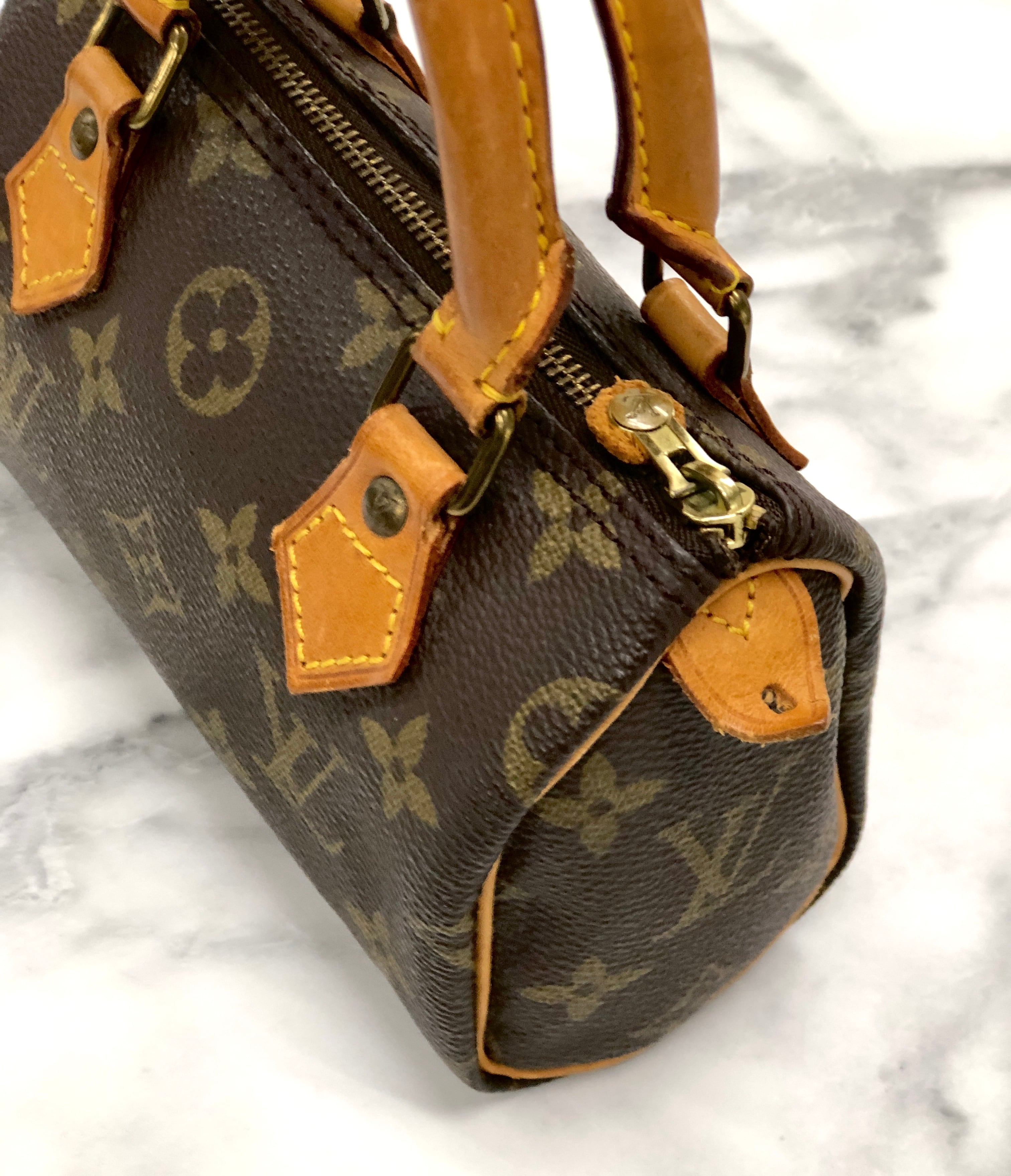 【ショルダー付き】 LOUIS　VUITTON
ミニスピーディ M41534 モノグラム　ブラウン コーティングキャンバス ミニハンドバッグ　ショルダーバッグ　　斜めがけ　人気　コンパクト　レディース 松山久万ノ台店