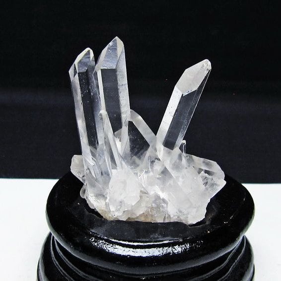 水晶 クラスター マダガスカル産 台座付属 水晶 原石 一点物 172-4373