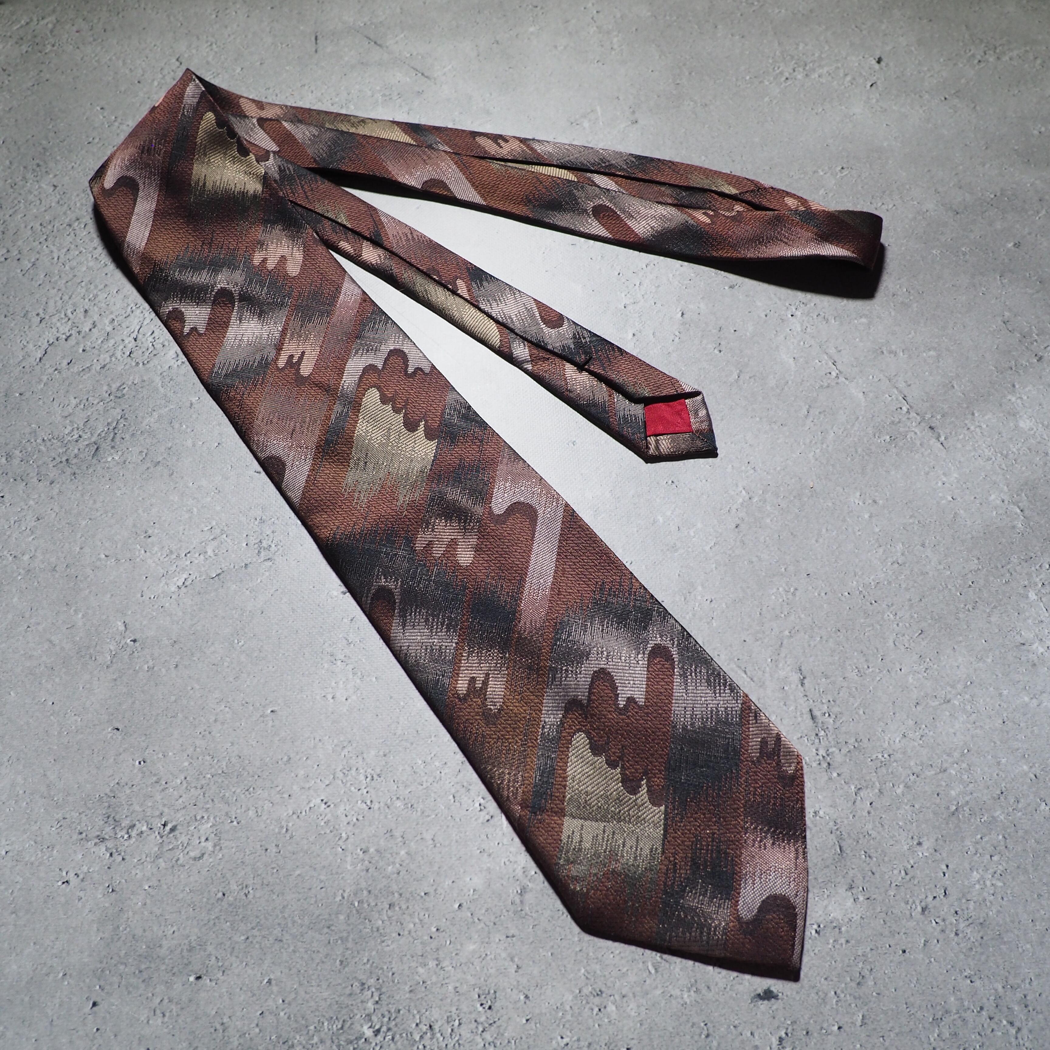 Undulation contemporary art embroidery vintage tie