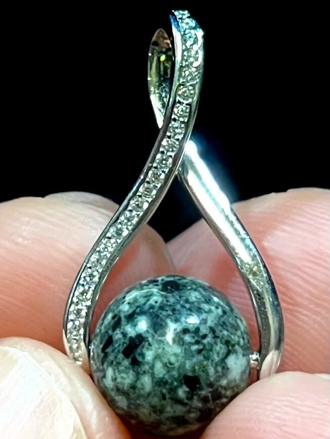 4) 「遠野の石」メビウス・シルバーPT(10mm)