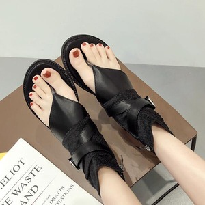 ドッキングサンダル サンダル フラットシューズ レディースサンダル フラット ラウンドトゥ かわいい 大人可愛い シンプル カジュアル 大人 おしゃれ お洒落 ラブリー キュート ガーリー 個性的 モード系 主役級 存在感 抜け感 無地 春 夏 10代 20代 30代 レディース 学生 通学 デート お出かけ 公園デビュー 女子会 休日 リゾート 旅行 デイリー 普段使い 韓国 韓国系 サイズ 22.5cm 23.0cm 23.5cm 24.0cm 24.5cm 25.0cm 色展開 黒 ブ 6199