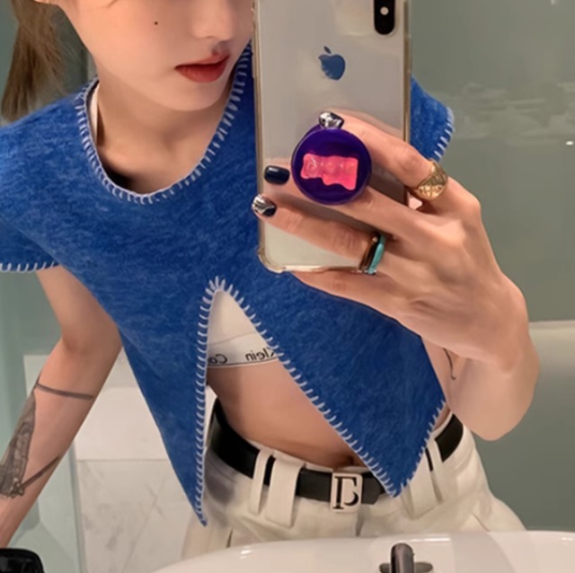 レディース トップス カットソー Tシャツ 半袖 ラウンドネック 襟なし ストリート スリット かわいい シンプル カジュアル おしゃれ かっこいい 個性的 クール モード系 存在感 ベーシック アクティブ ワイルド 無地 春 夏 秋 ロングシーズン 学生 デート お出かけ 女子会 休日 ショッピング コンサート ライブ お花見 カフェ 韓国 オルチャン プチプラ 普段使い 着回し インスタ映え S M L XL 2XL 小さいサイズ 大きいサイズ ブルー ベーシックカラー 春カラー