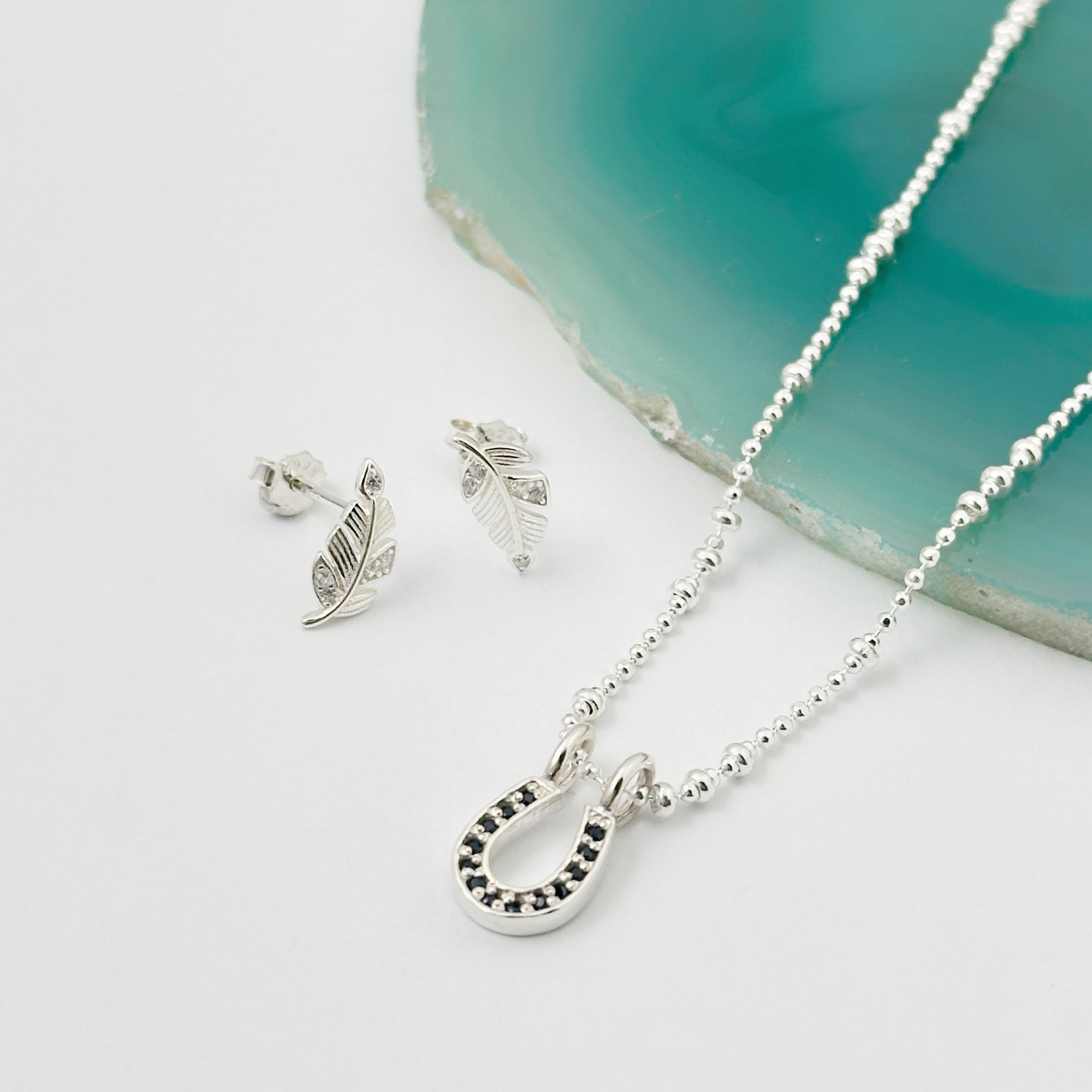 ジルコニア ホースシュー ネックレス 馬 蹄鉄 ホース うま | 【公式