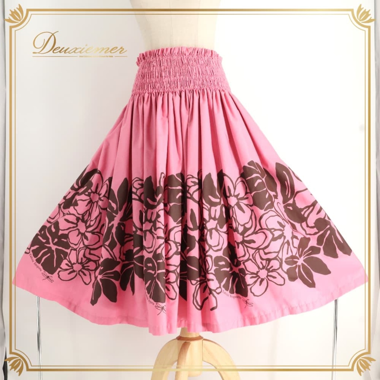 フラダンス 衣装 TAHITI IMPORTS タヒチインポーツ Muu Muu Mama パウスカート フラダンス ピンク系 花柄 植物柄 モンステラ柄 ハワイアンプリント ハワイアン アロハ フラ ダンス レッスン 練習 ハワイアンダンス ブラウン系 ピンク 茶 シングル スカート 華やか 鮮やか かわいい おしゃれ