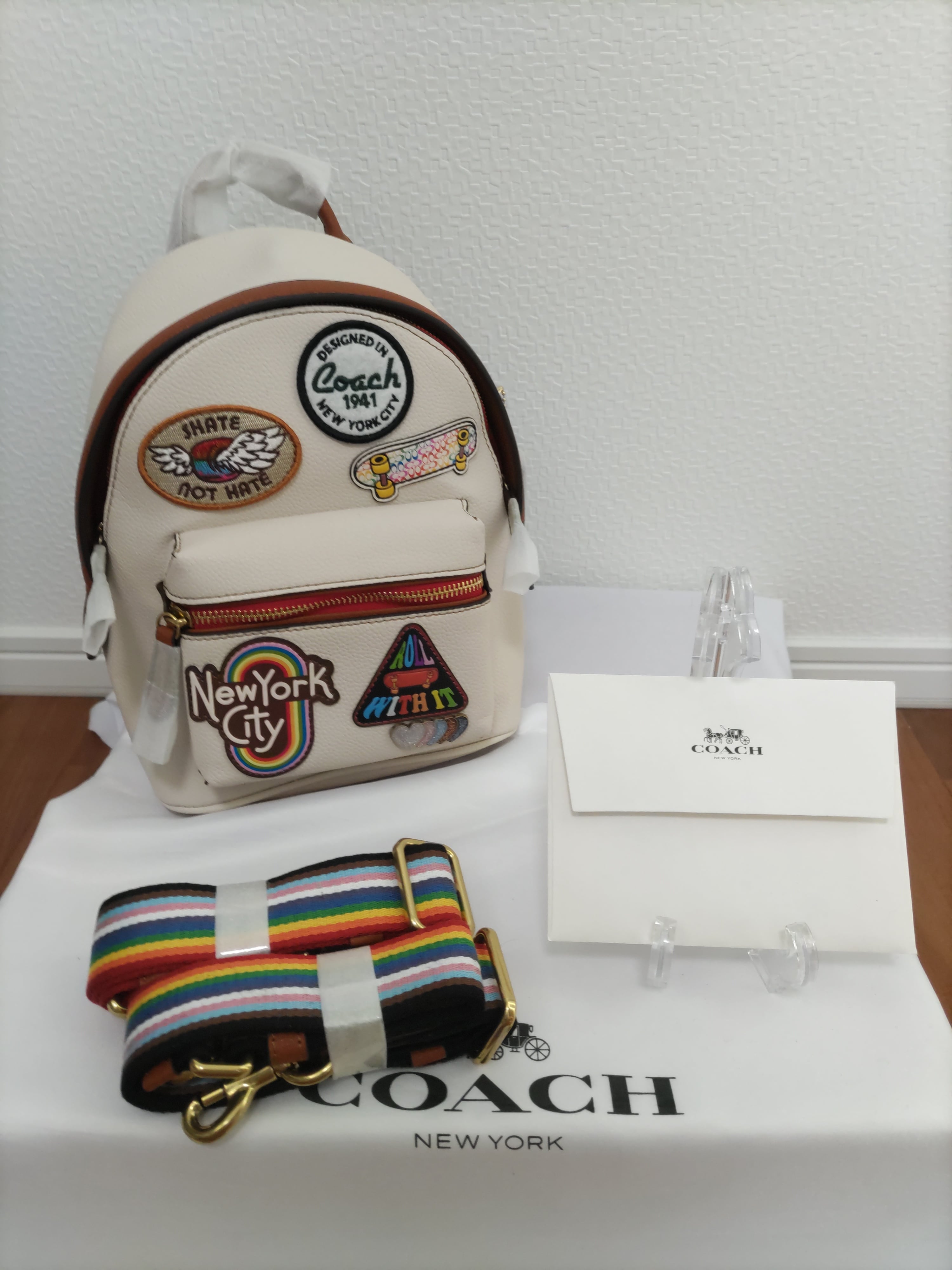 COACH コーチ リュック ホワイト ワッペン 新作 バッグ | ebisuya