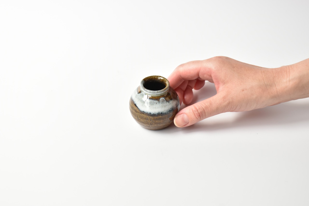 小代焼ふもと窯 / 井上尚之 :  ようじ立て ①