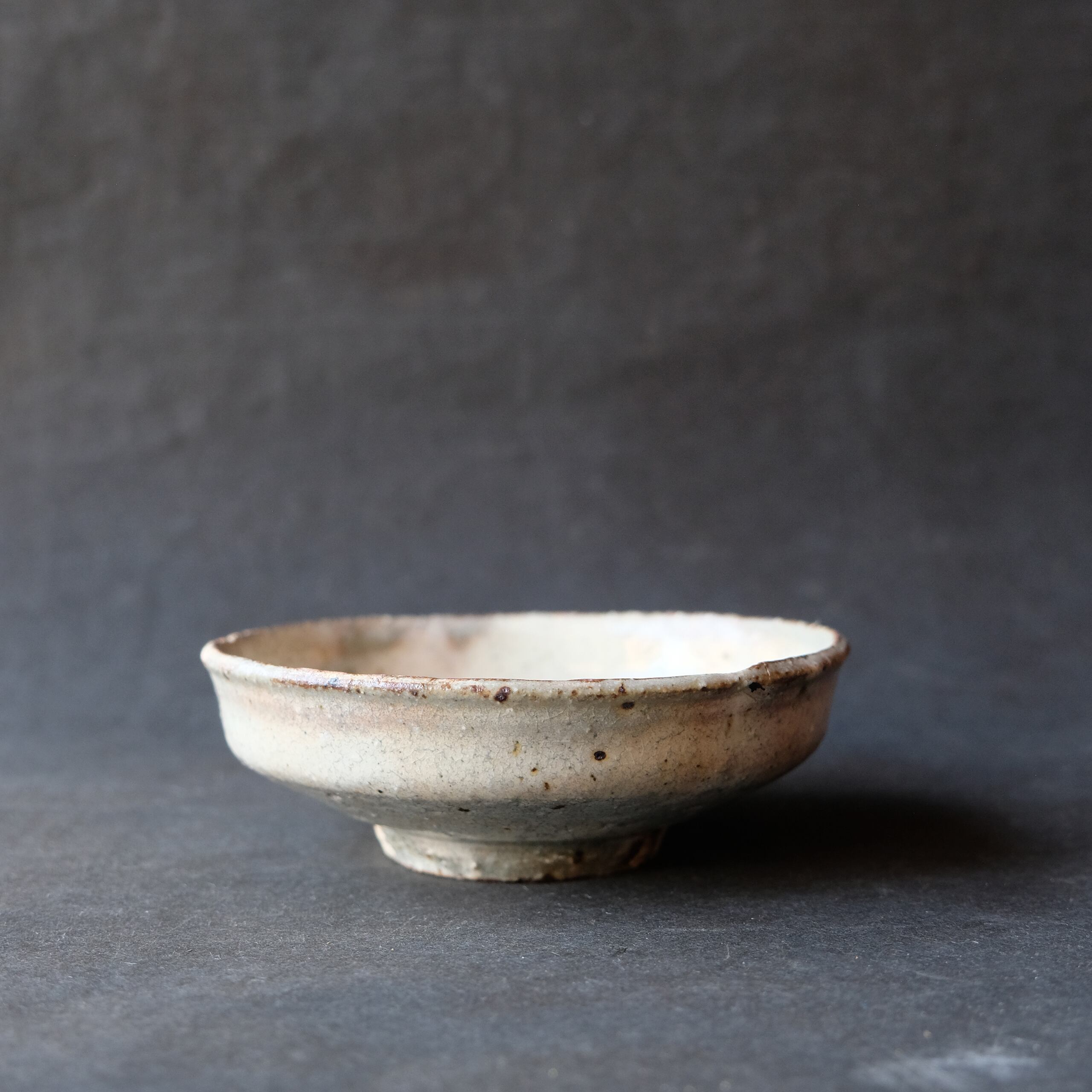 井上茂 SHIGEU INOUE 彫り三島 小鉢 no.22 | les trois entrepôts / レ