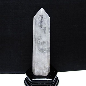 水晶 六角柱 水晶 ポイント 原石 置物 台座付属 一点物 152-4695