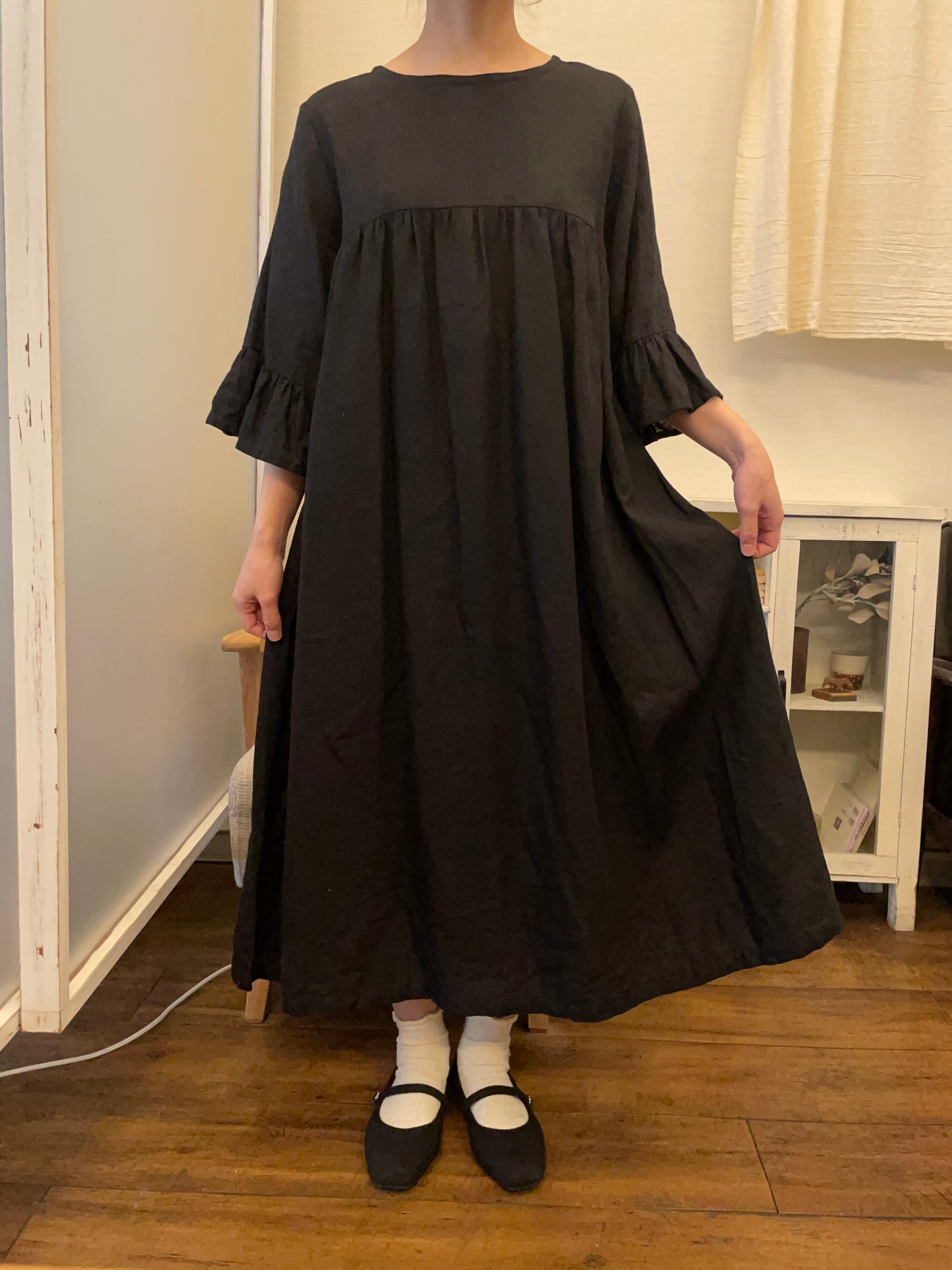 sucre creme*/衣装のようなお袖のワンピース