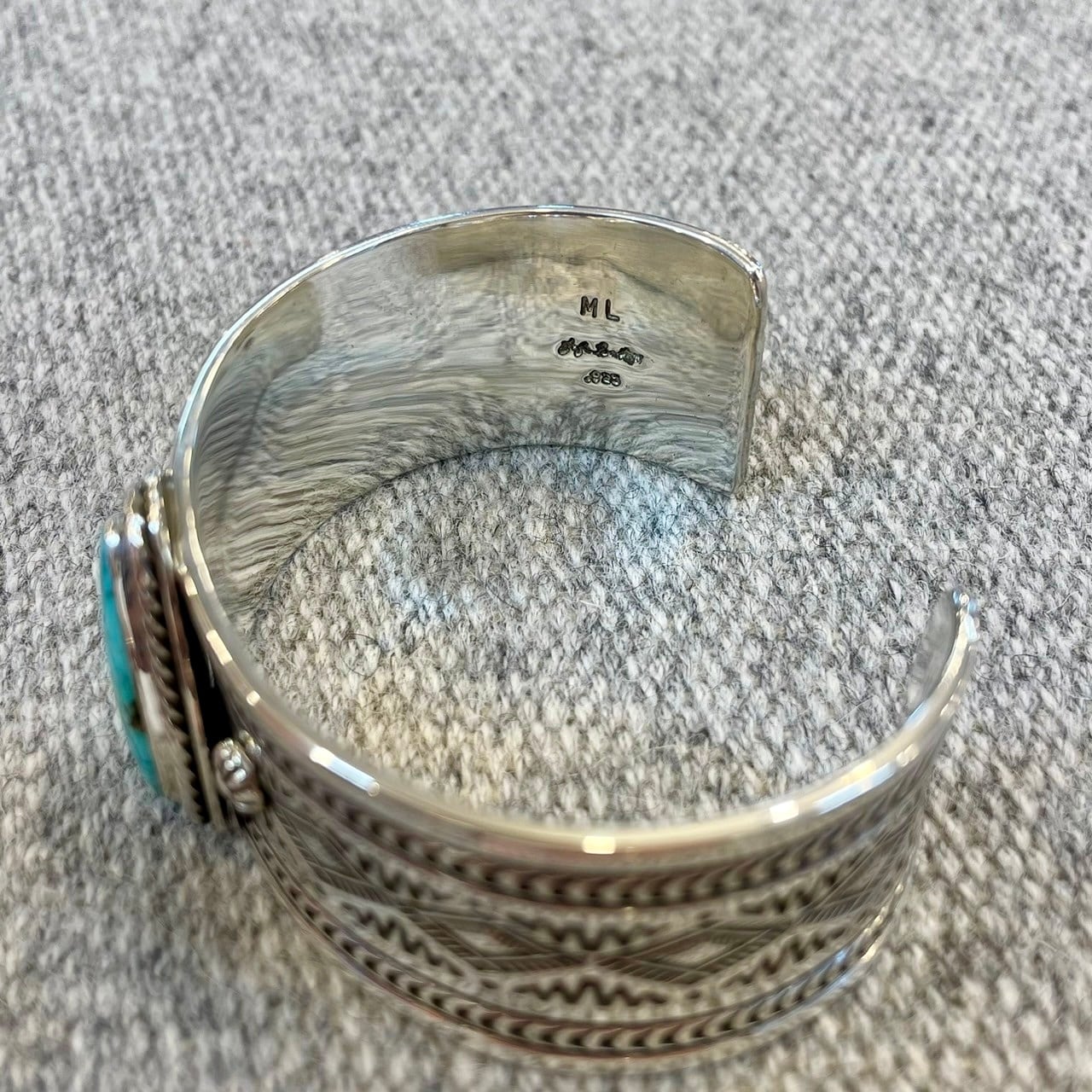 ライルセカテロ(LyleSecatero) キングマンスタンプワークバングル | Pay ID