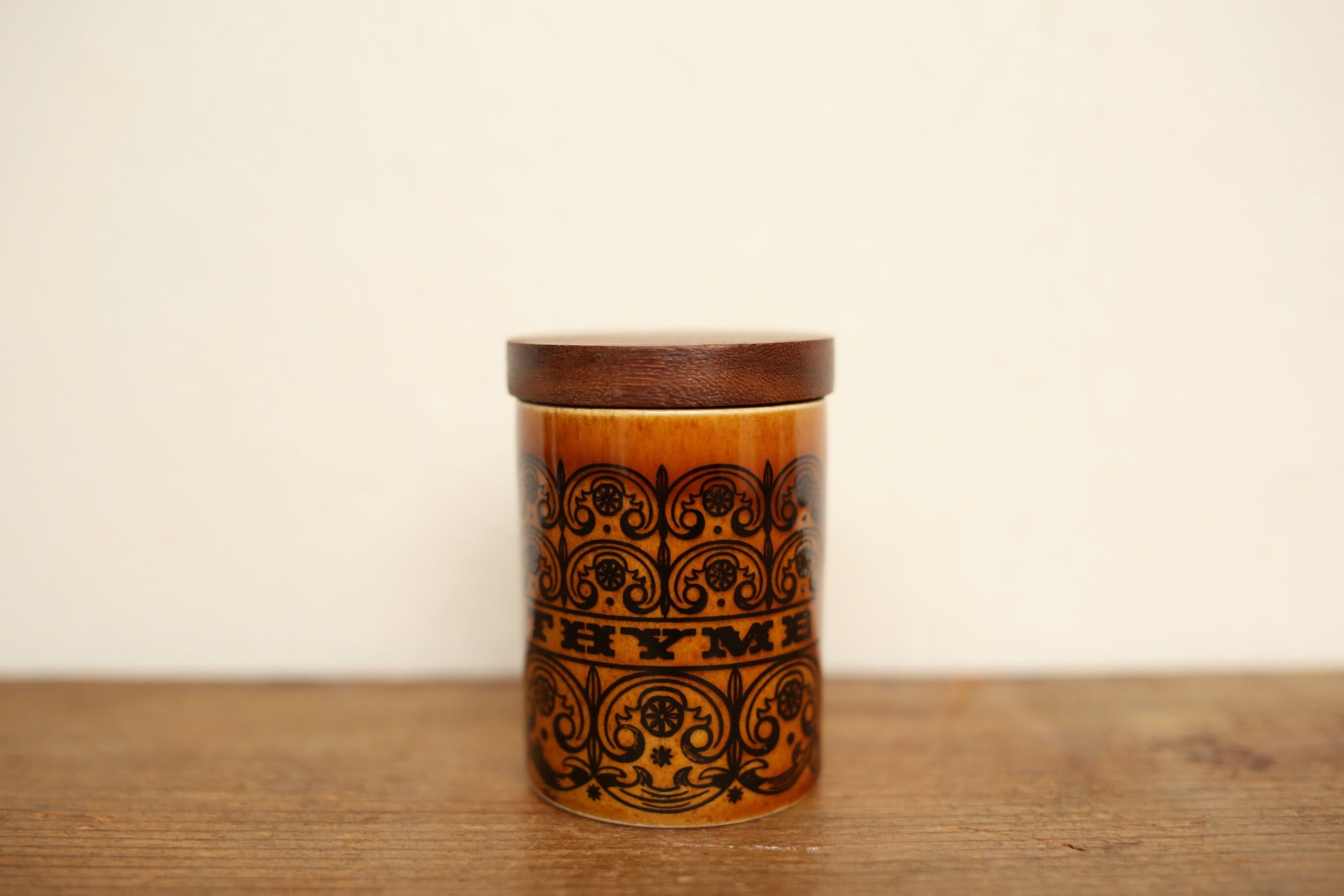 アンティーク ヴィンテージ HORNSEA ホーンジー キャニスター スクロール 『THYME』 N-00875