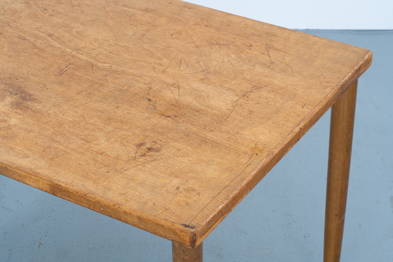 Ilmari Tapiovaara | Domus Table