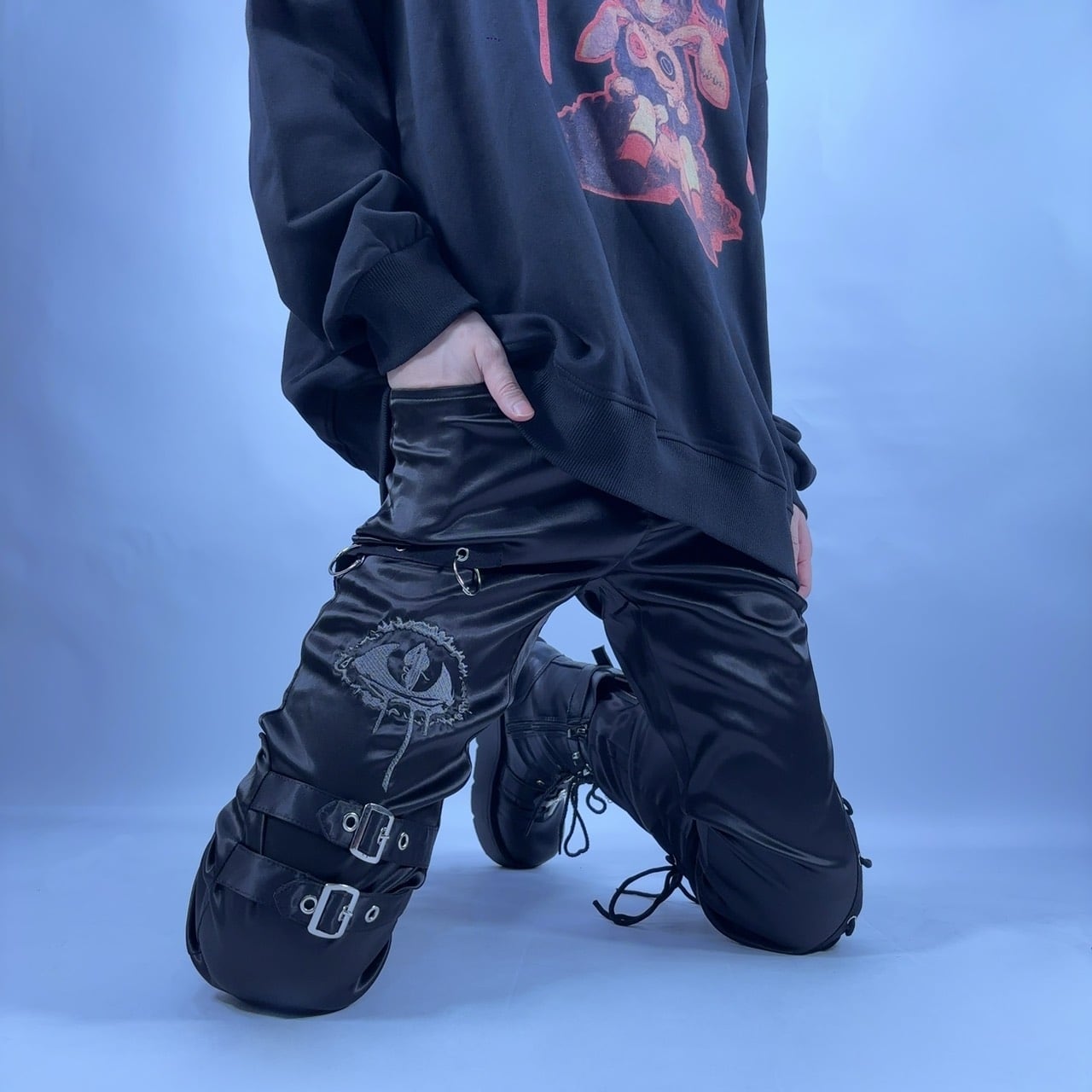 EYE刺繍入り高品質SATIN LACE-UP VISUAL PANTS | NIER CLOTHING