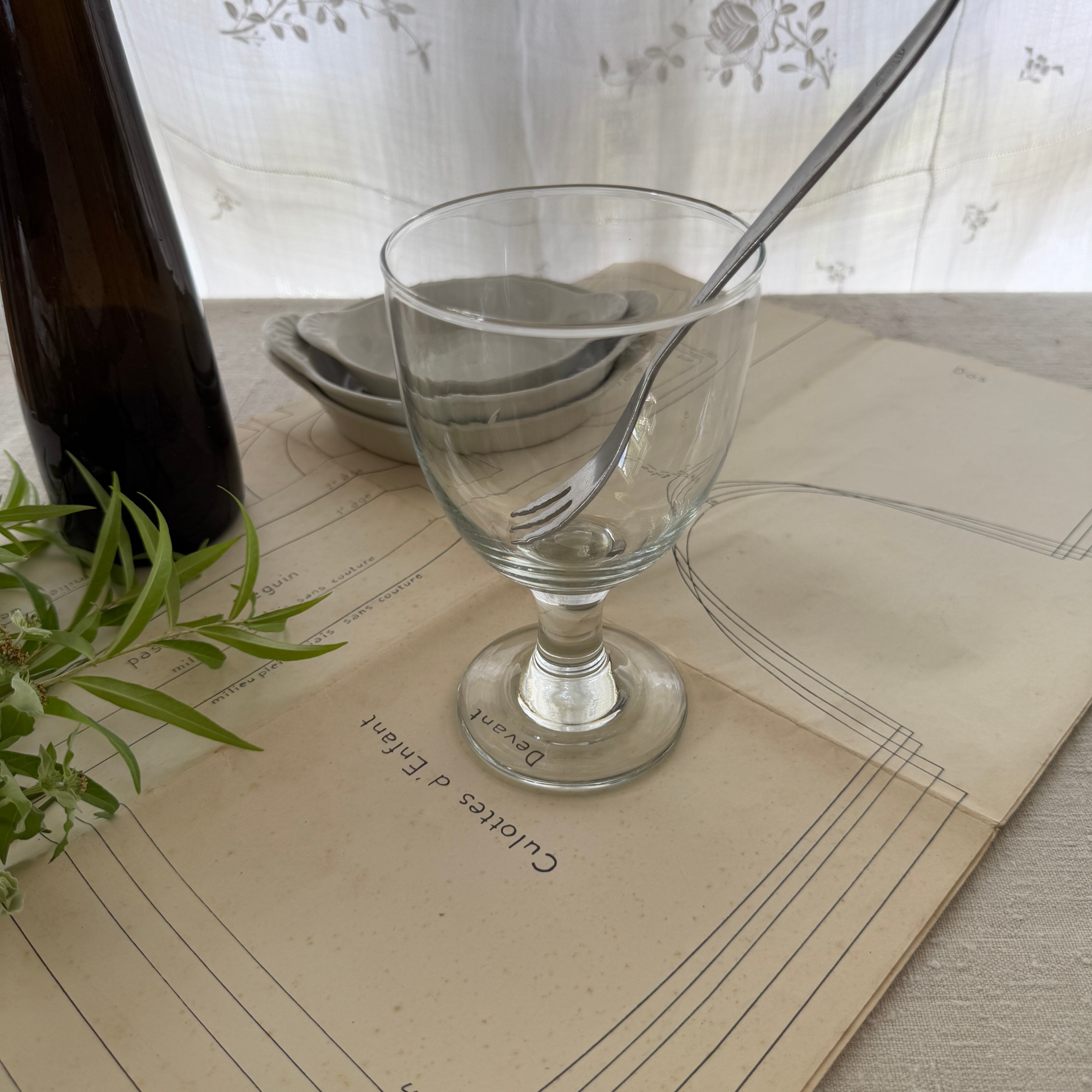 French Large Bistro Wine glass/大きめなヴィンテージビストロワイン