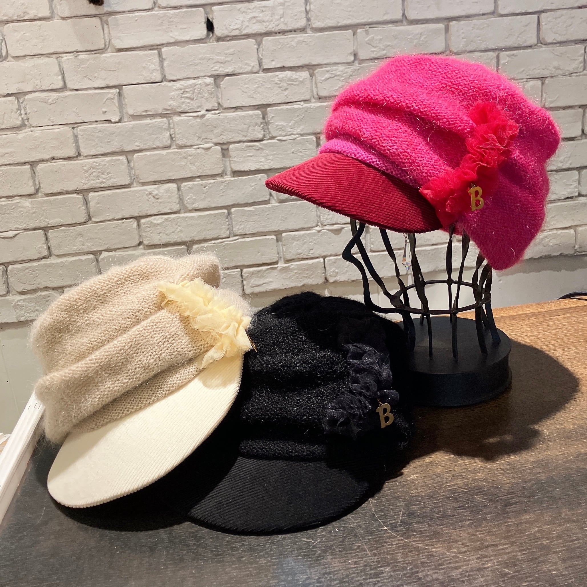 Barairo no boushi / バラ色の帽子 | 広島の帽子専門店SHAPPO(シャッポ) Barairo no boushi / バラ色の帽子 | 広島の帽子専門店SHAPPO(シャッポ)