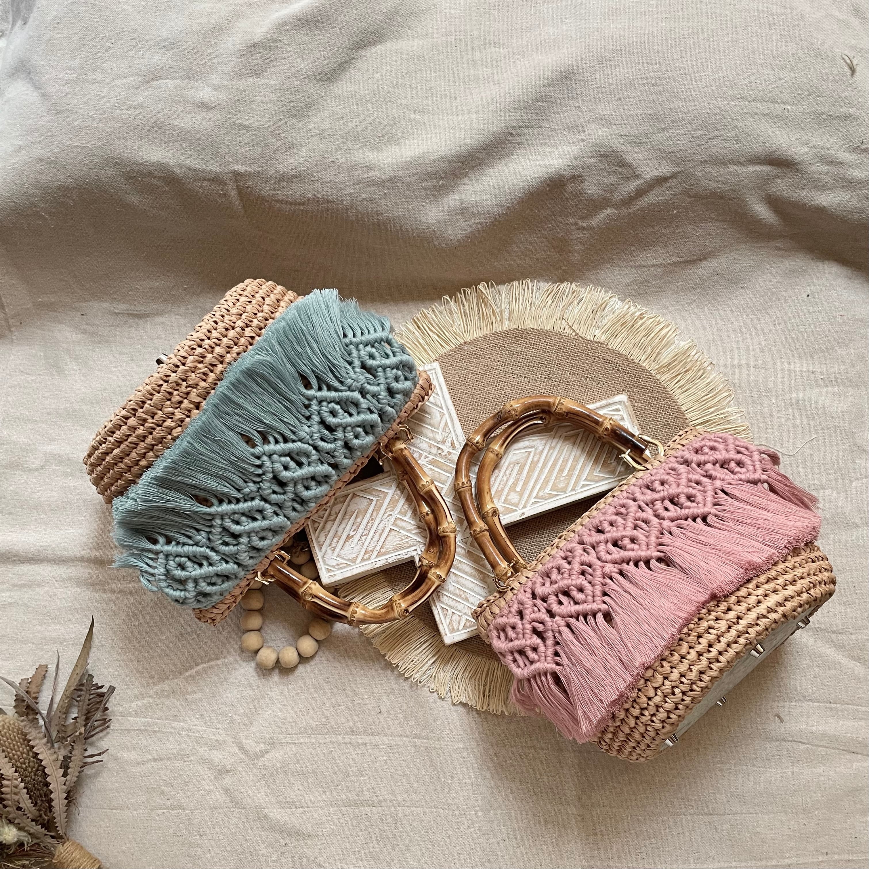 受注商品】ハート模様マクラメバッグ くすみブルー(バンブー