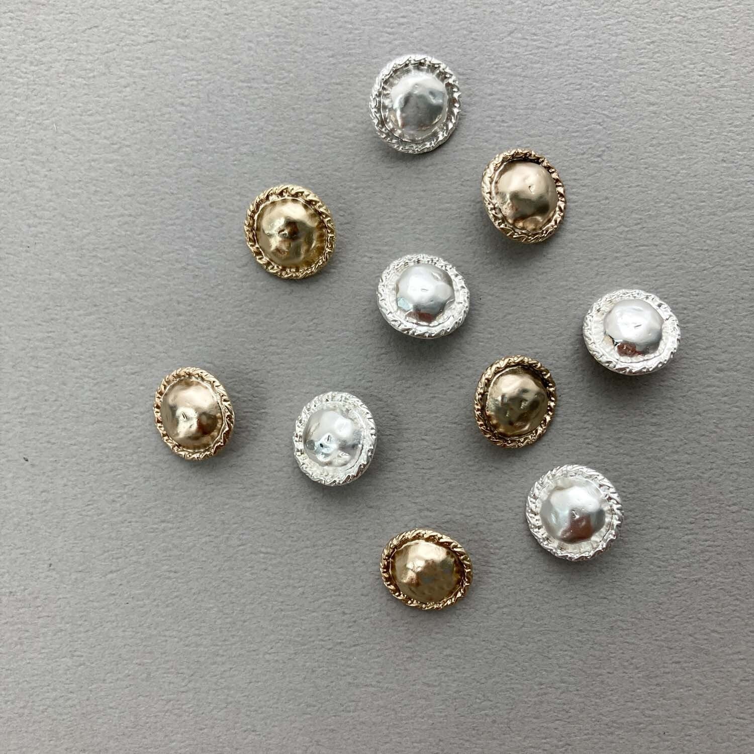 歪ドームねじり縁メタルボタン（14mm） | Dua-アクセサリーパーツショップ