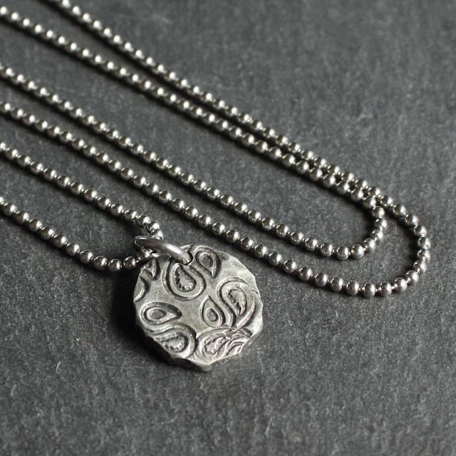◆錫 (スズ) × silver ネックレス【Stamp Tin Necklace #Paisley】