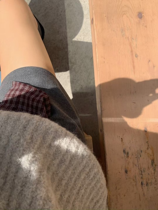 liter poe wool button shorts