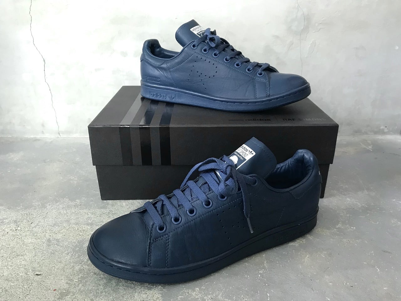 adidas Originals × RAF SIMONS STAN SMITH NAVY | AFTER DARK