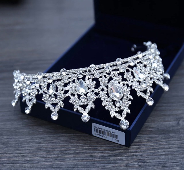 即納princess tiara