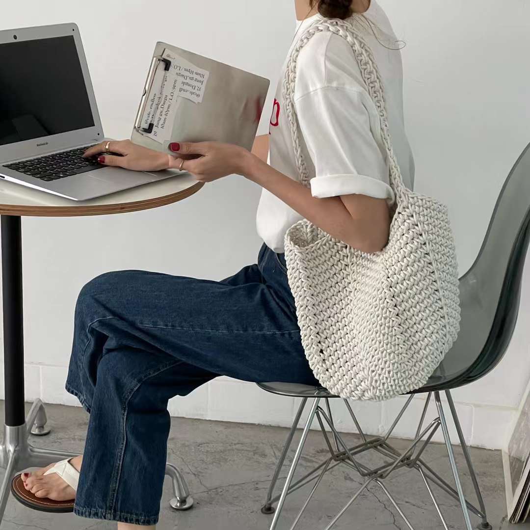 ニット編みカラートートバッグ　AS105-871