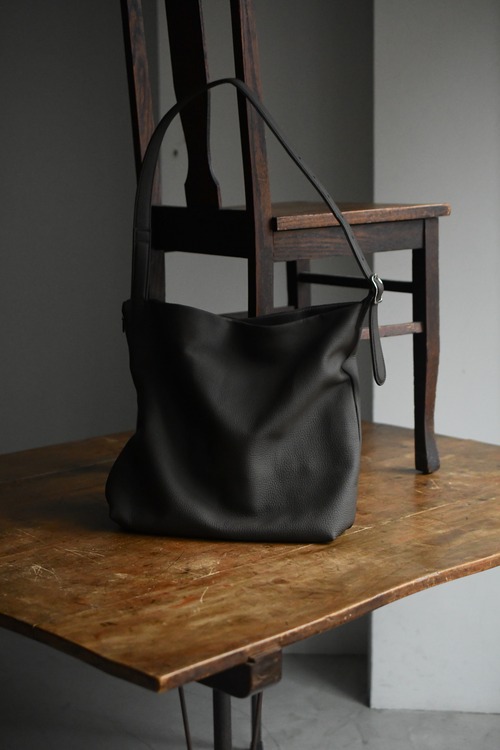 ERA. /  EO SHRINK RE:PIRE BAG (CHOCOLATE)
