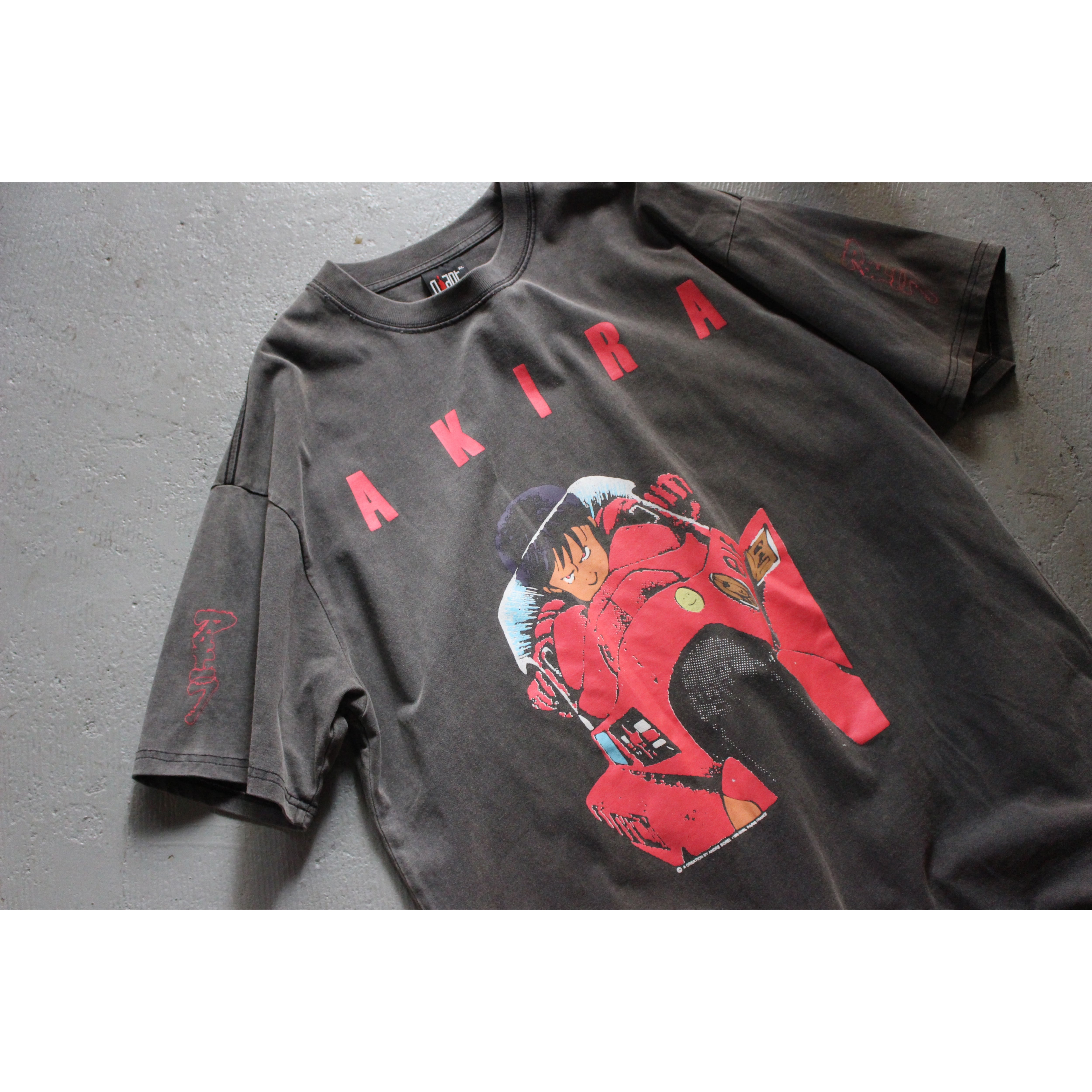 90's AKIRA Tee | aNz used & vintage clothing shop